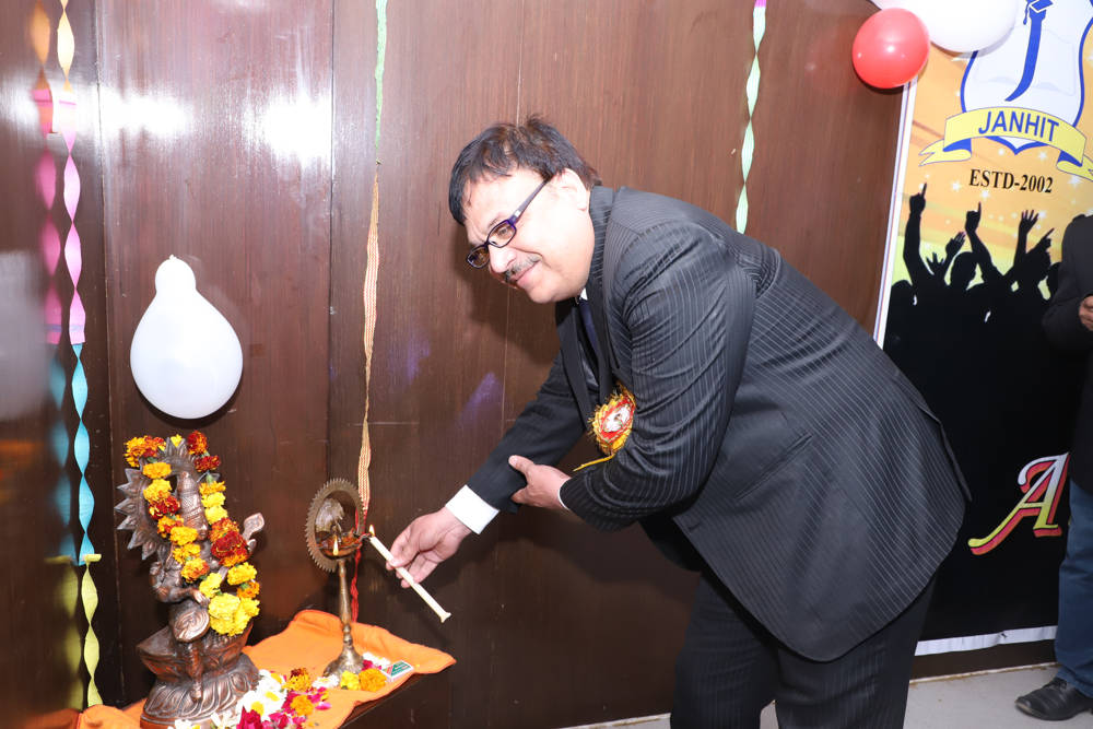 Dumping Ground Ke Virodh Pradarshan Me