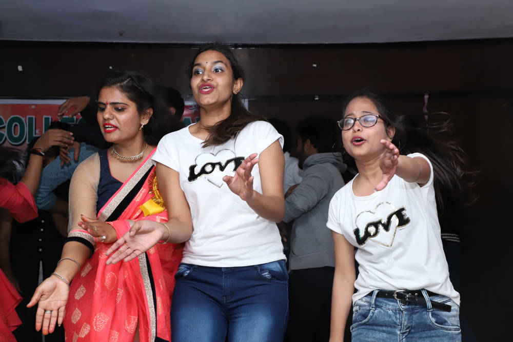 Dumping Ground Ke Virodh Pradarshan Me